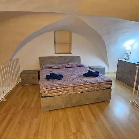 Danka House: アパート *