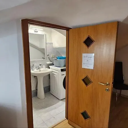 Danka House: Maiori